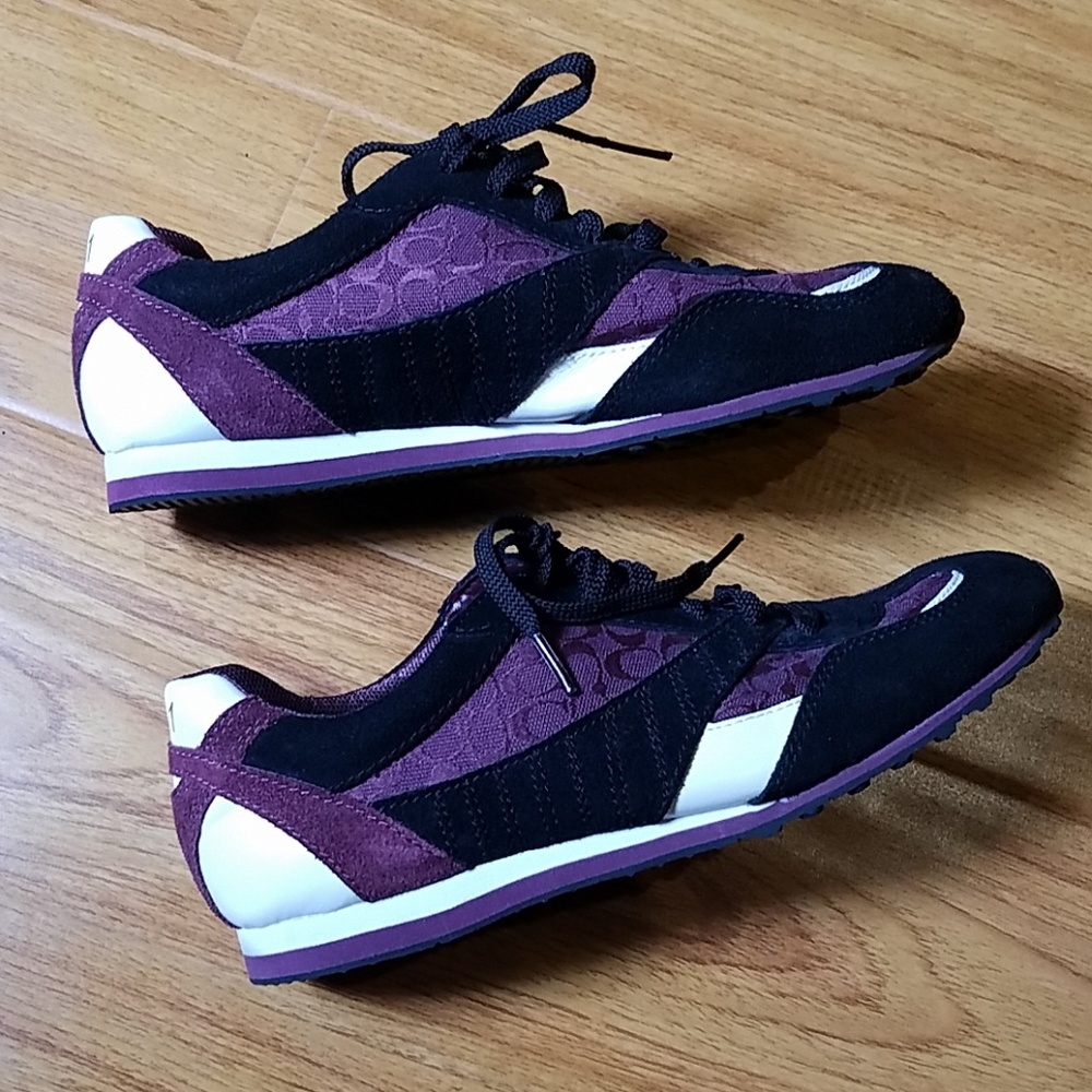 NWOT Coach Dark Red Black White Shoes 8.5 - Picture 4 of 5
